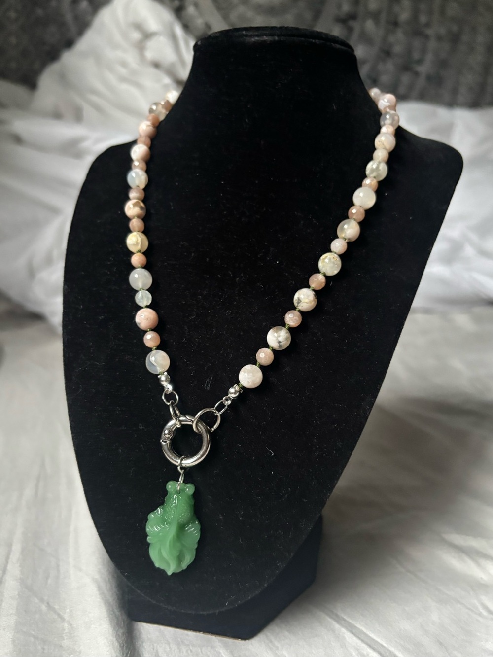 Flower agate, and Jade gemstone necklace.